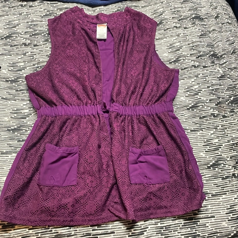 Women’s XL sleeveless top